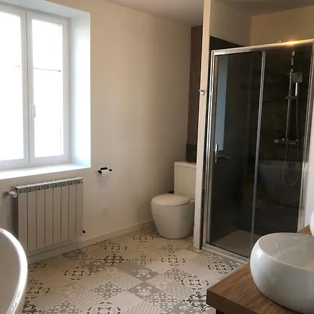 Le Domaine De La Belle Demeure Et Table D Hotes Bed and Breakfast 3*