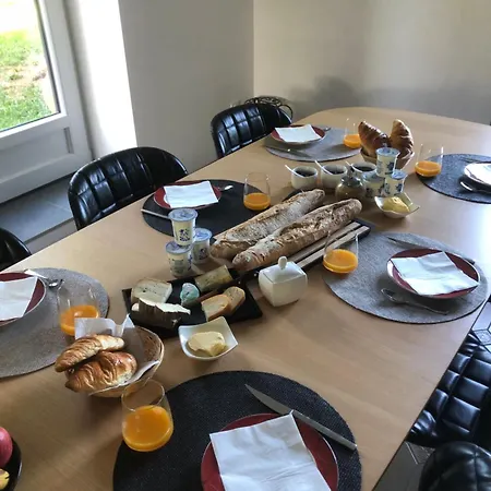 Le Domaine De La Belle Demeure Et Table D Hotes 3*